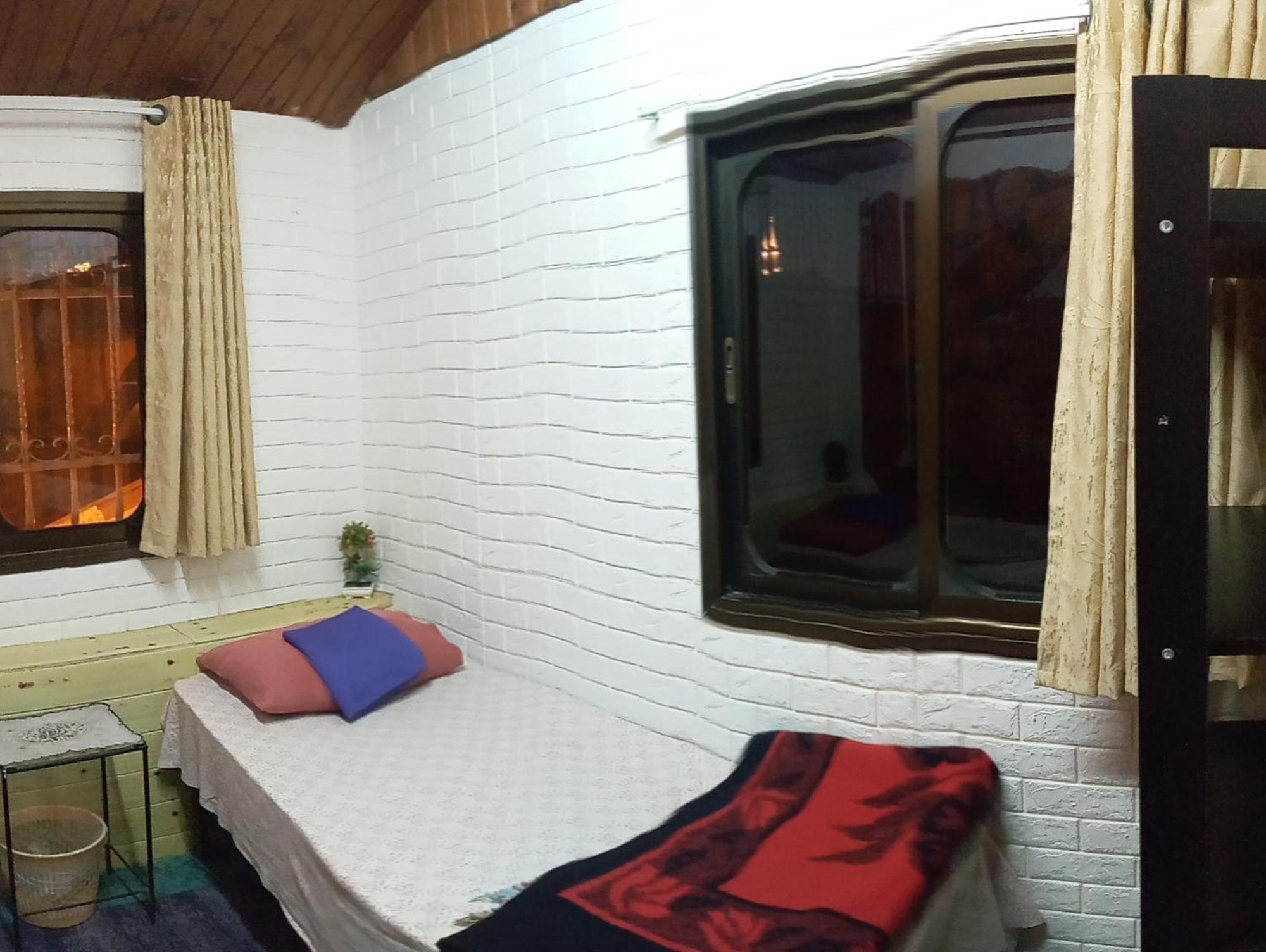 Jaffa Gate Hostel Иерусалим Номер фото