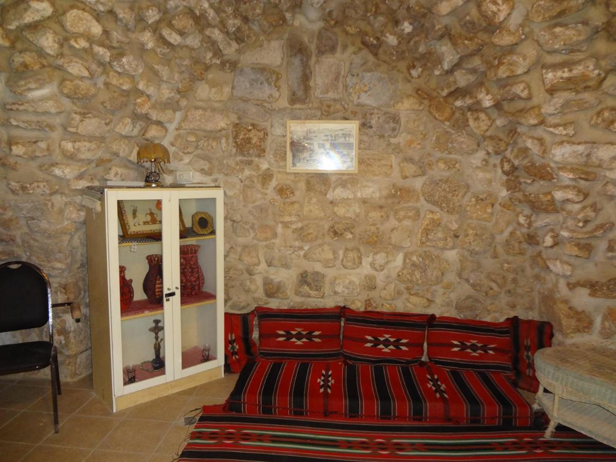 Jaffa Gate Hostel Иерусалим Экстерьер фото