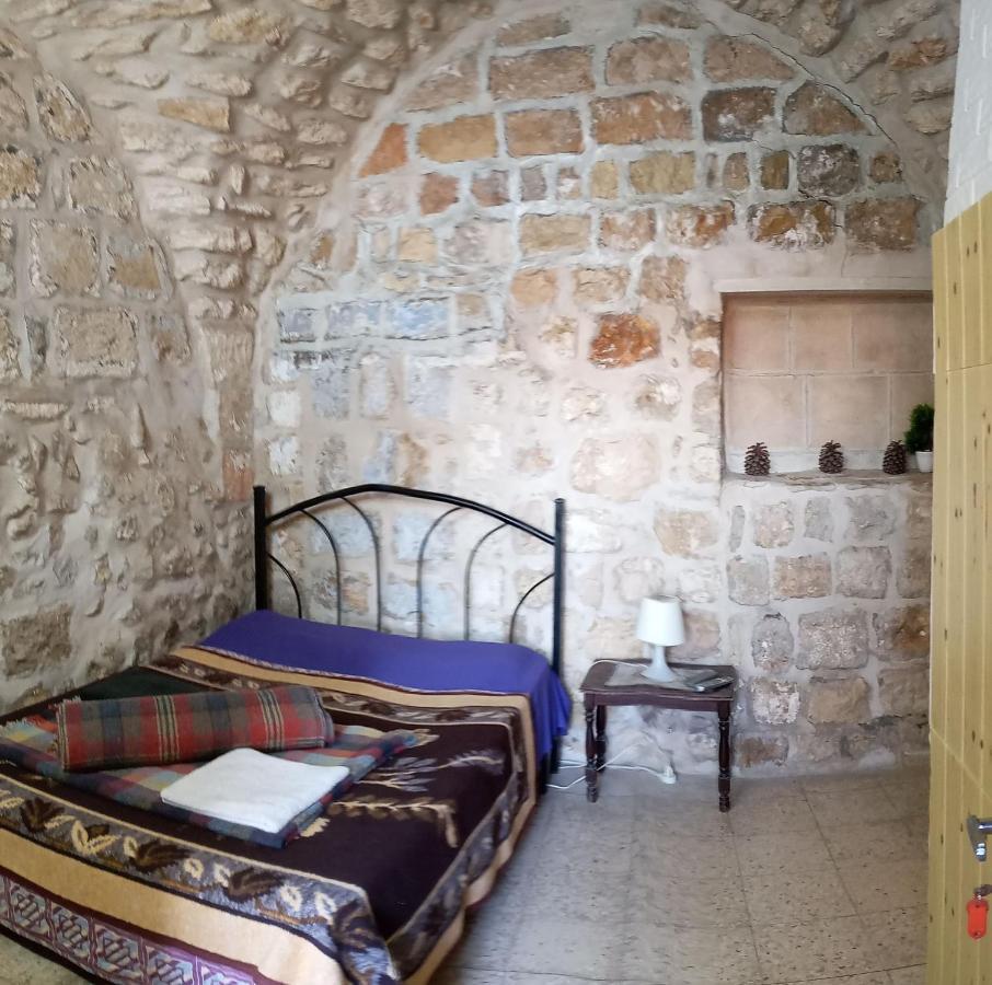 Jaffa Gate Hostel Иерусалим Экстерьер фото